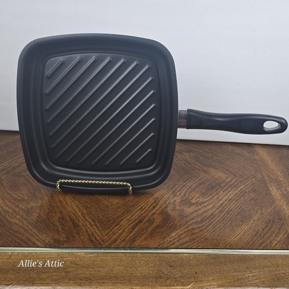 Nordic Ware Grill Pan Skillet Square Professional 10.5" Nonstick Frying USA